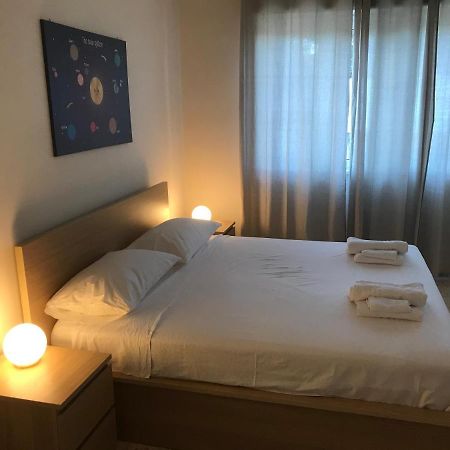 B&B Parco 2 Giugno 바리 외부 사진