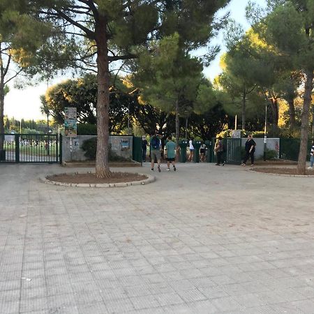 B&B Parco 2 Giugno 바리 외부 사진