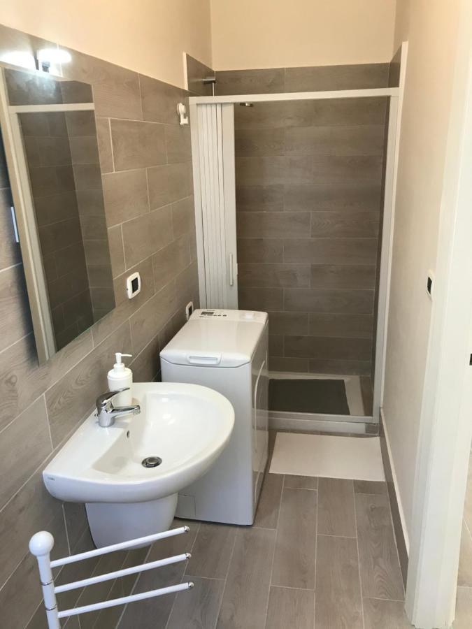 B&B Parco 2 Giugno 바리 외부 사진